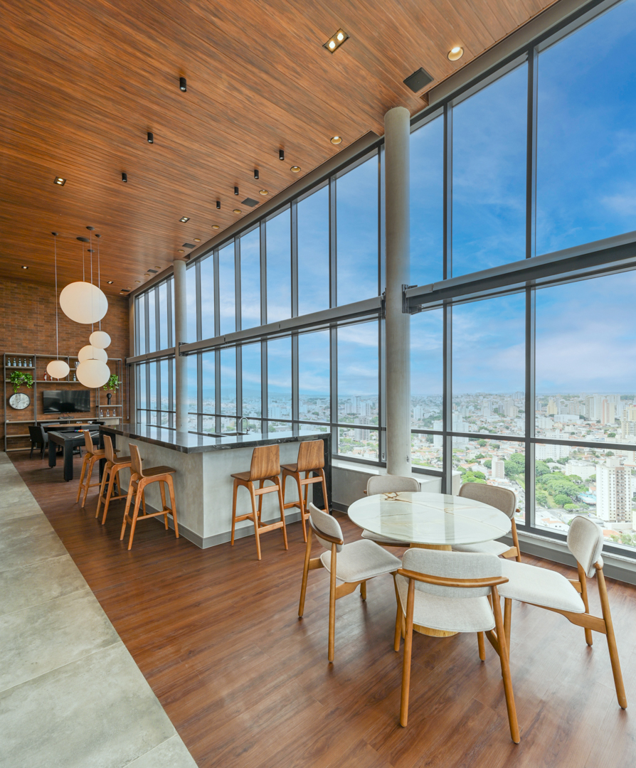 Sky lounge & gourmet