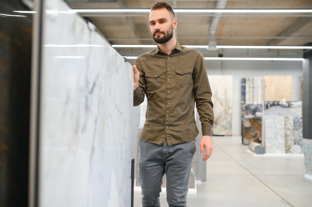 Revestimento para banheiro: tendências e escolhas sofisticadas para o alto padrão